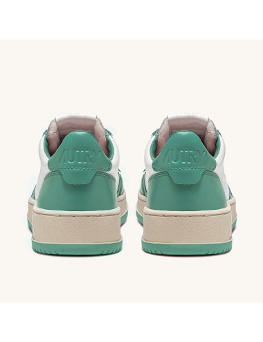 01 Low Leat White Malachi